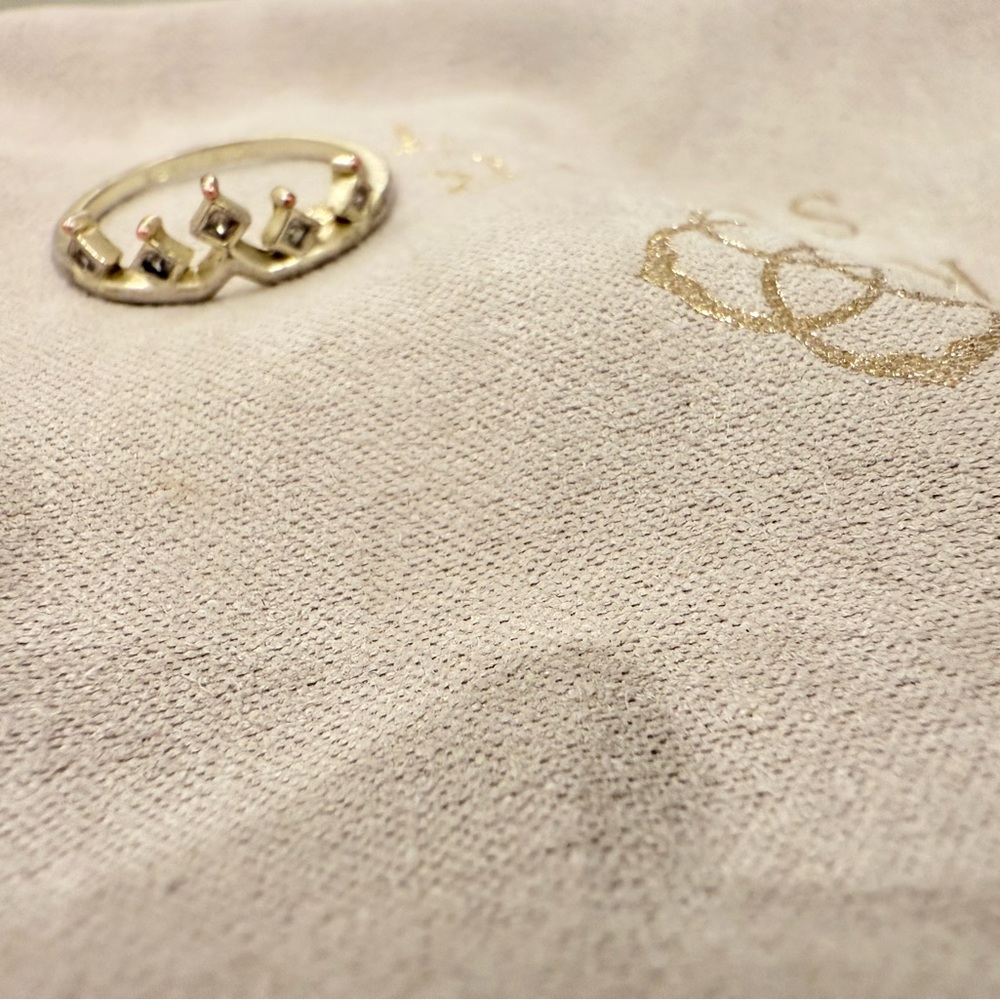 Kendra Scott Michelle Gold Ring with Crystal Accents - Picture 2 of 4